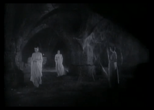 DriftwhalingofVisitorsbyaFamily